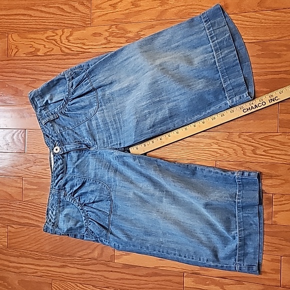 Womens LAZER JEANS. Shorts. Blue Demin. Size 15 - Picture 4 of 7
